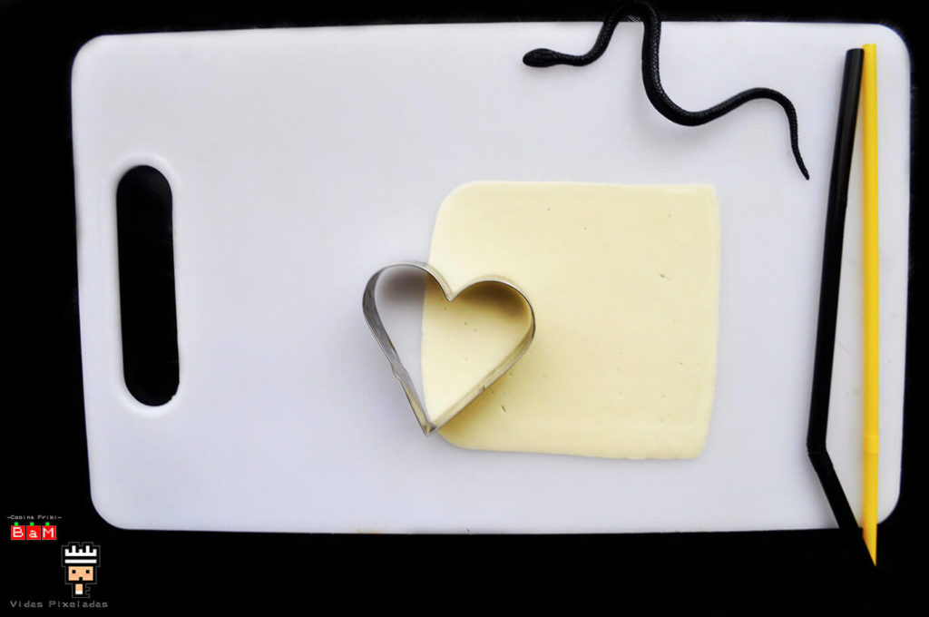 Fantasma de queso con molde de corazón 1