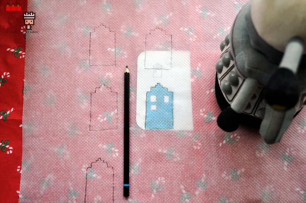 plantilla papel de horno para recetas frikis Tardis Swiss Roll