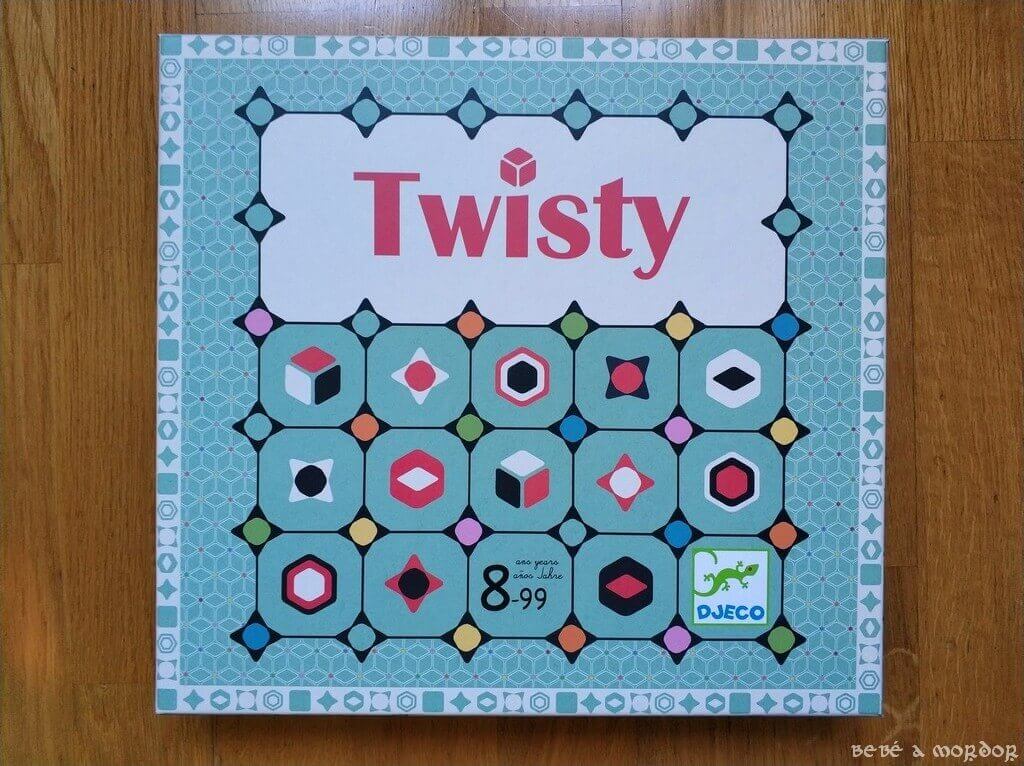 preparación fichas de cartón y peones juego Twisty