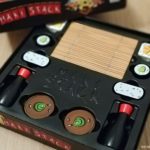 caja y cuna del juego de mesa Maki Stack