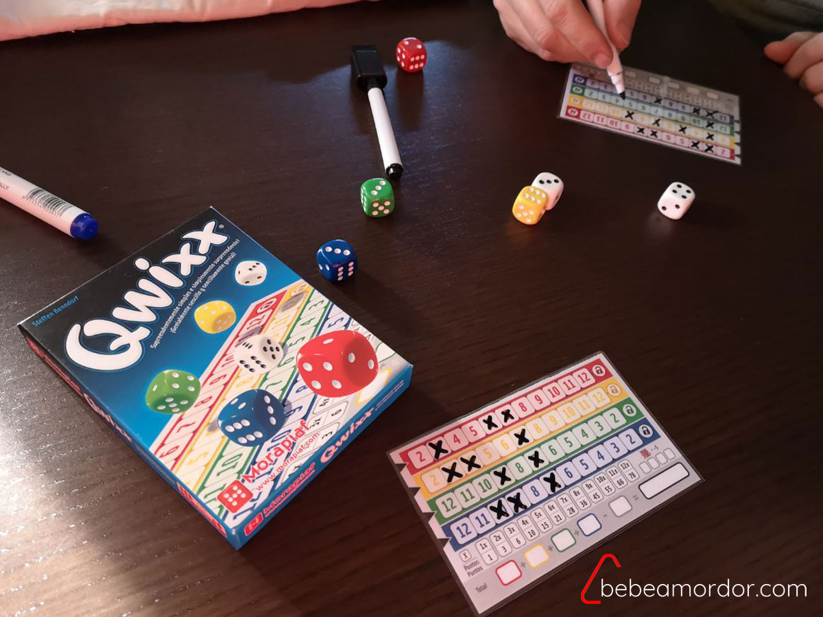 juego de roll and write Qwixx