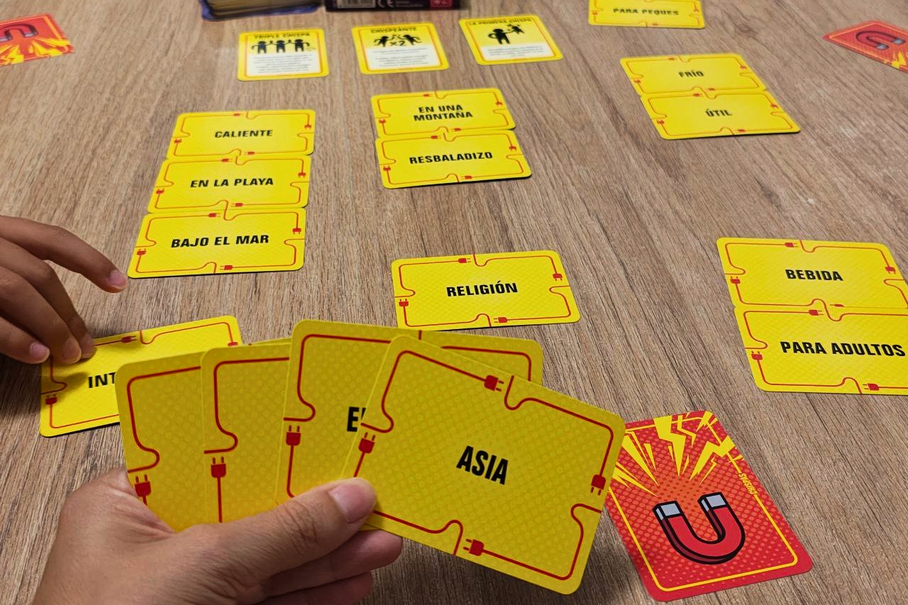 mejores juegos de mesa 2025 Chispas linea party